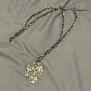 Skull necklace
